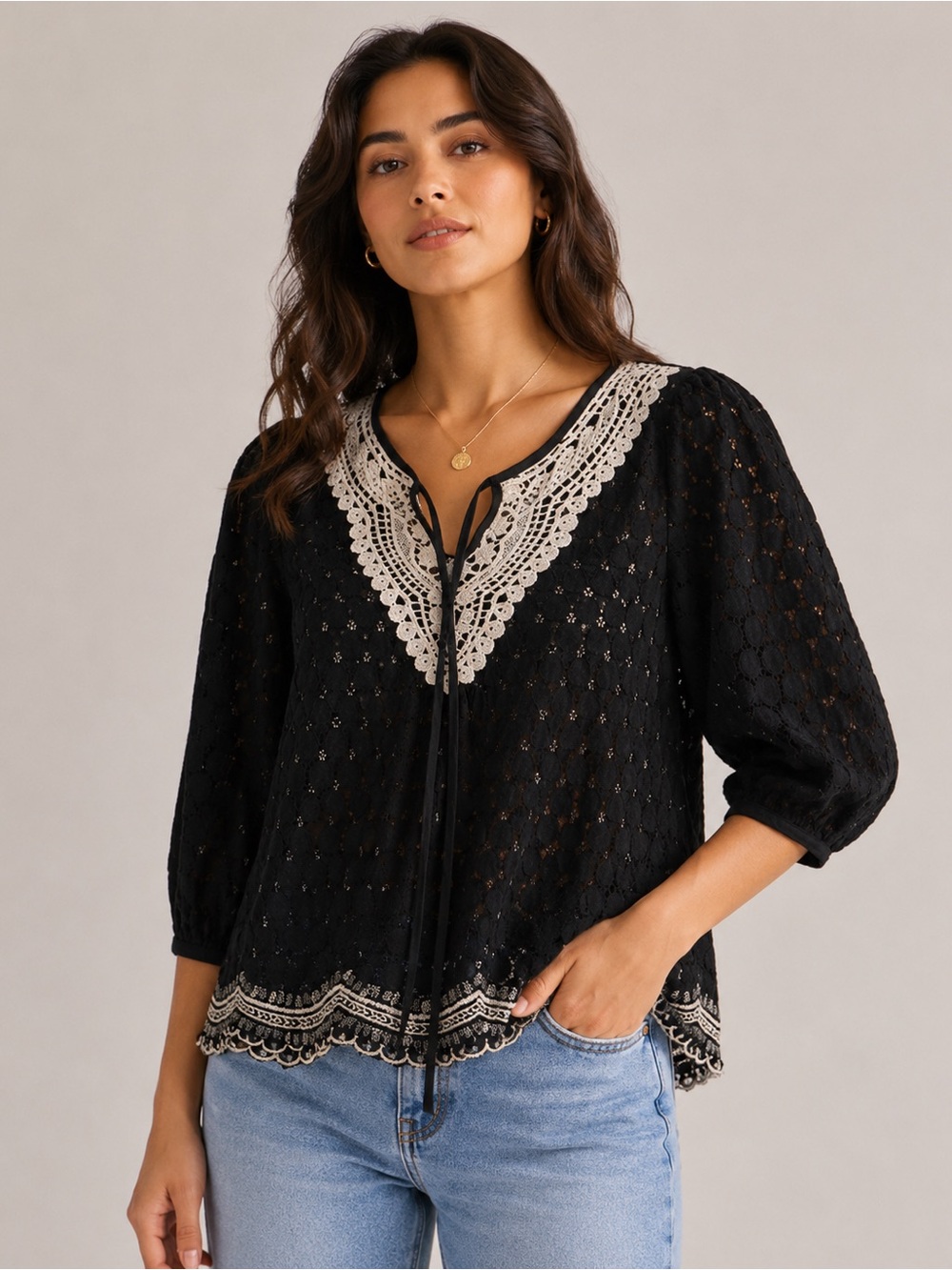 Solitaire Black Crochet Lace Boho Top Small Cream Trim Tie Neck‎